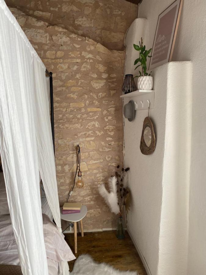 La Maison Du Commandeur Maine-de-Boixe Экстерьер фото